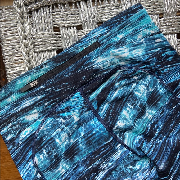 Lululemon Leggings - Picture 4 of 4